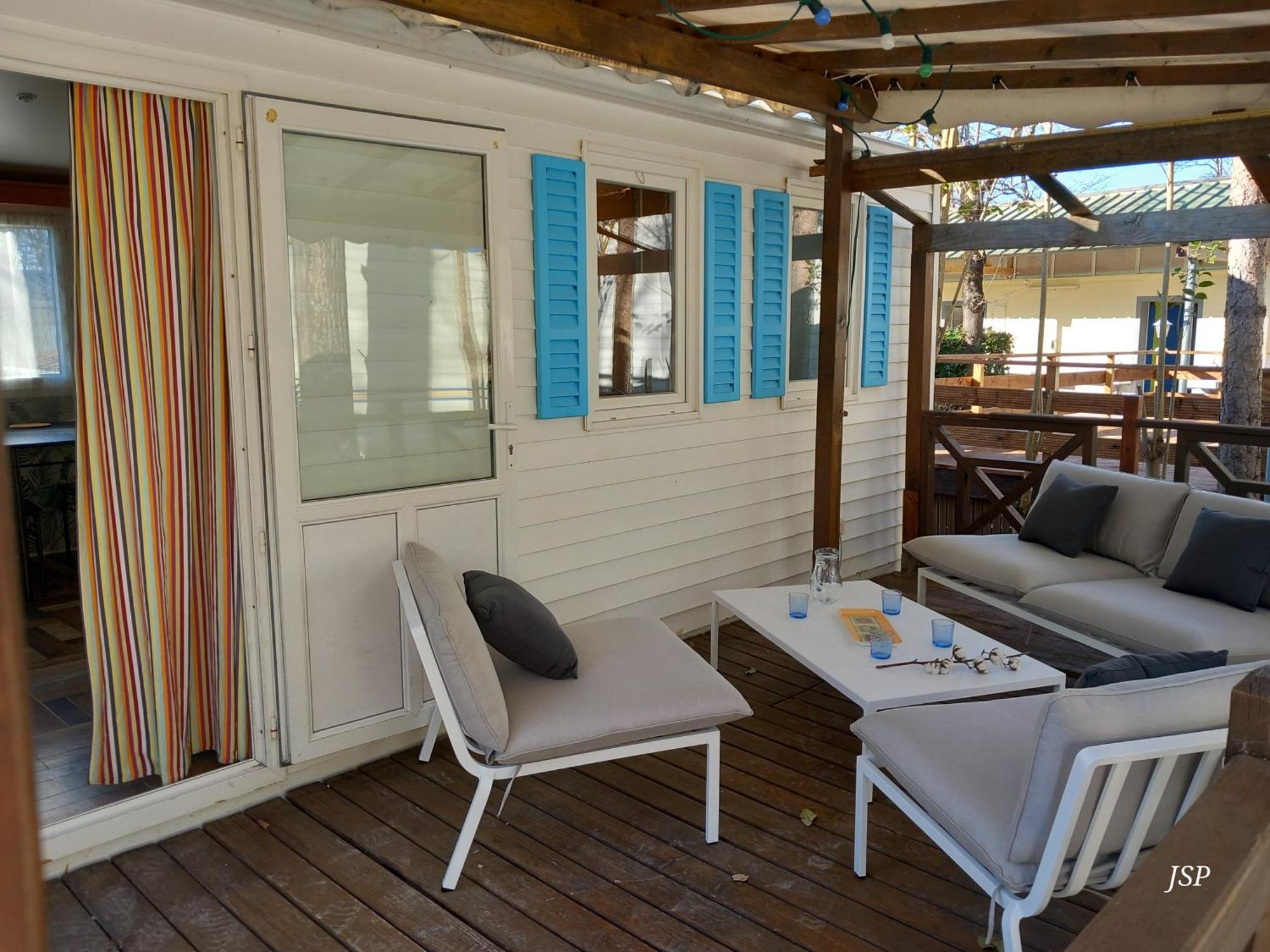 Mobilhome Les Volets Bleus Vaudreuille Exterior foto